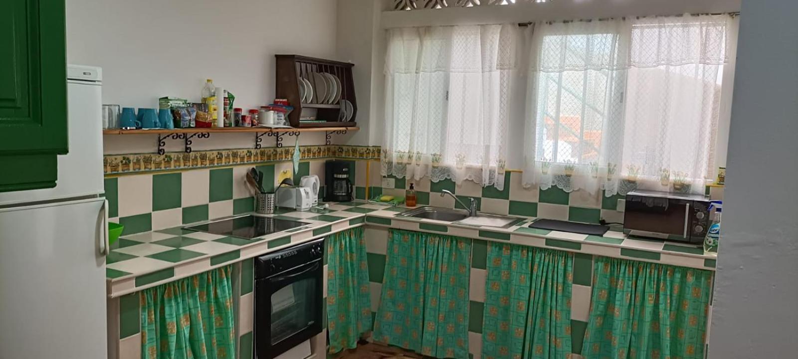 Habitacion En Un Bajo 2 Camas Individual Casa Compartida Abades  Dış mekan fotoğraf