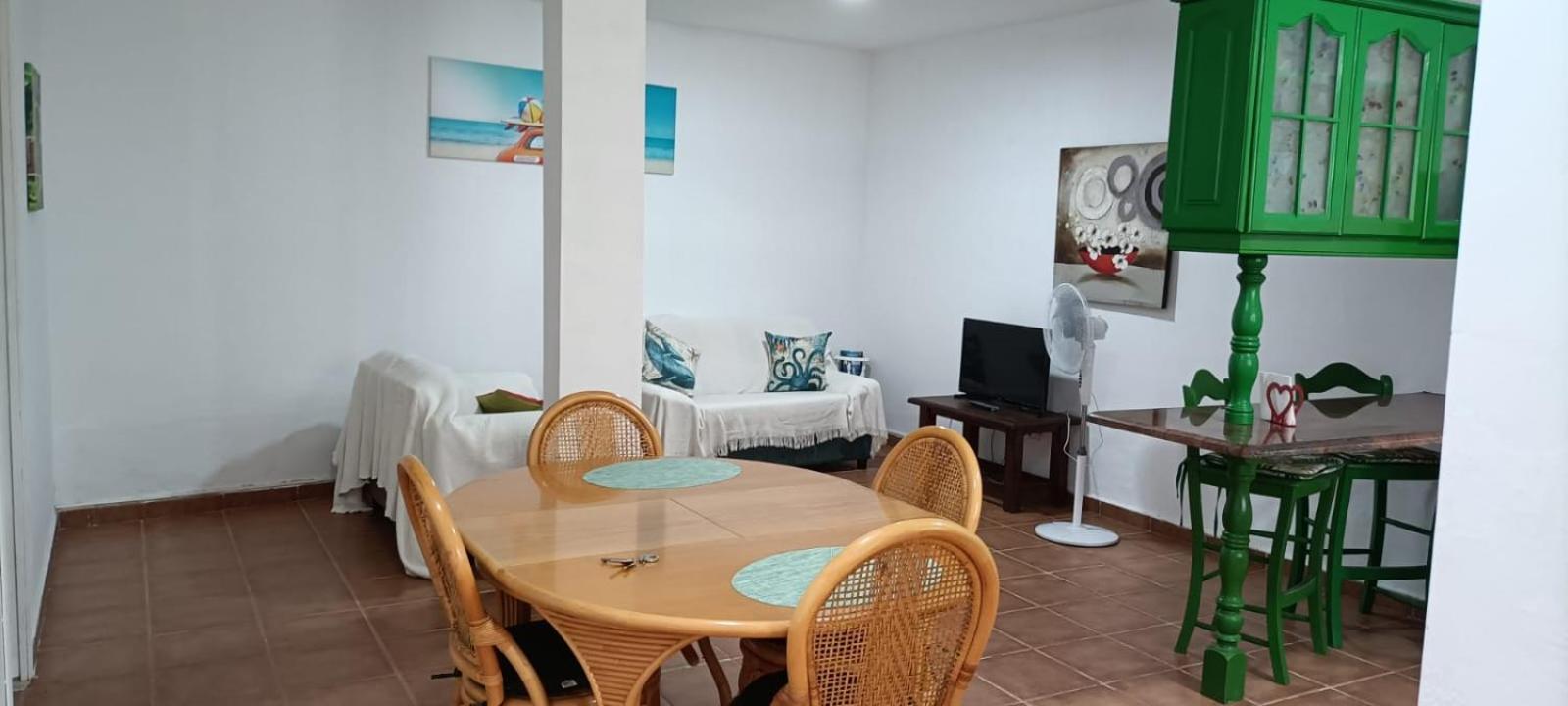 Habitacion En Un Bajo 2 Camas Individual Casa Compartida Abades  Dış mekan fotoğraf